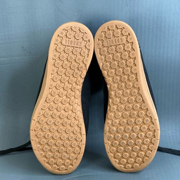 NOBULL Black and Tan Athletic Shoes - Picture 8 of 8